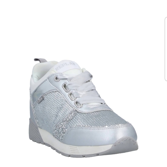 Sneakers for women - Picture 4 of 16